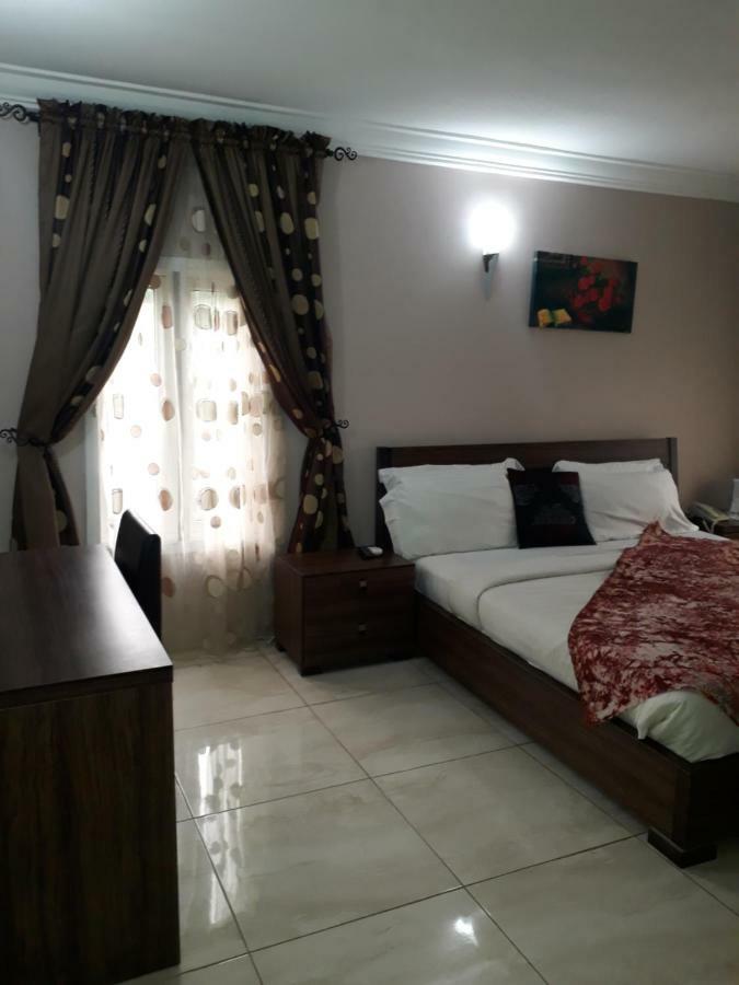 Kh Lodge Abuja Exterior photo